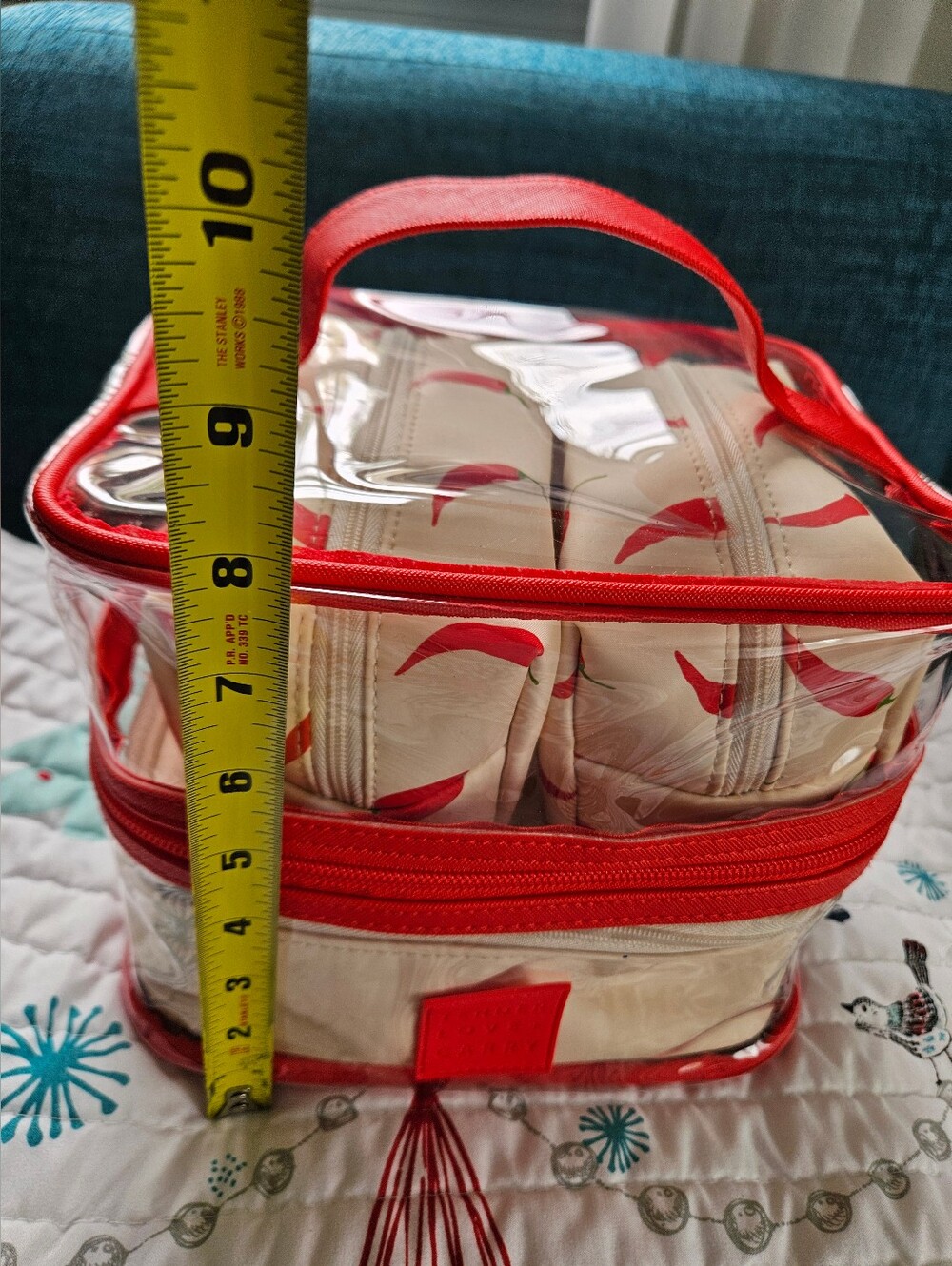 Tender Lover Carry Red & Cream Cosmetic Travel Bag Set - Picture 8 of 9
